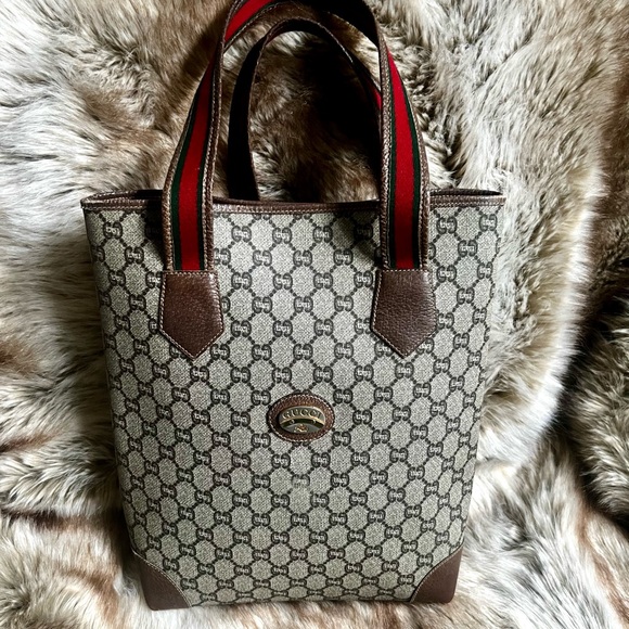 🇮🇹 Gucci Plus Monogram Tote - Picture 1 of 12